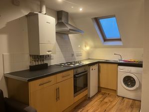 Photo 16- click for photo gallery